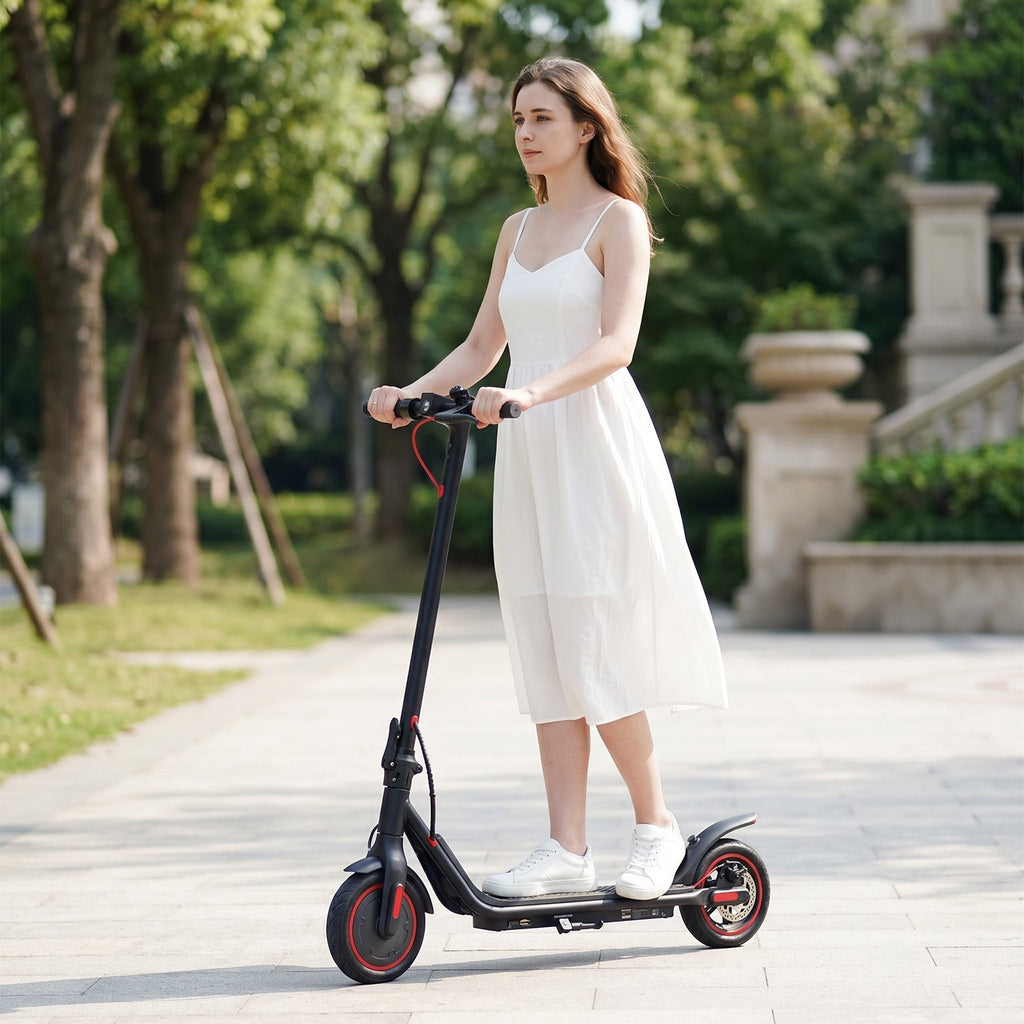 i8M Electric Scooter 15 Miles Long Range. 19 MPH Top Speed